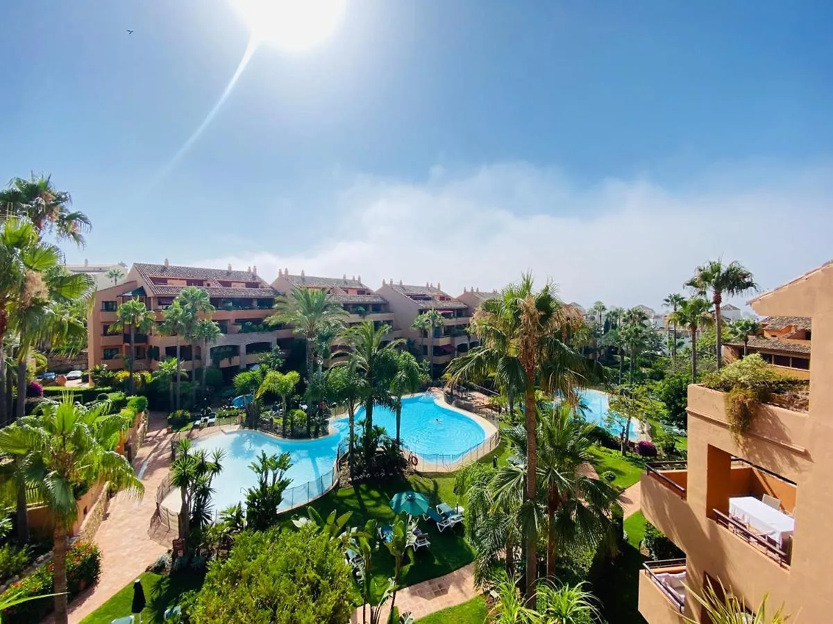 Beautiful 5 * Penthouse Very Near The Beach location